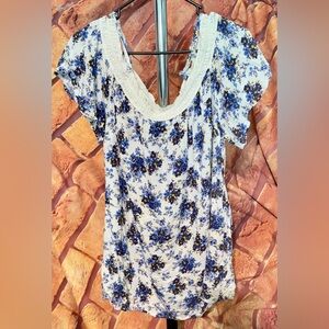 Torrid 3 top, cold shoulder
